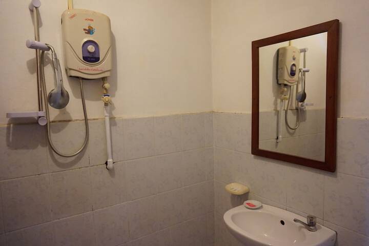 Room 22 of 29