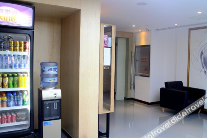 7 Days Premium (Chengdu Jianshe Road)