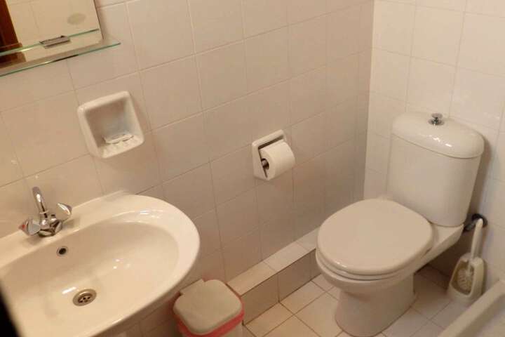 Room 54 of 89