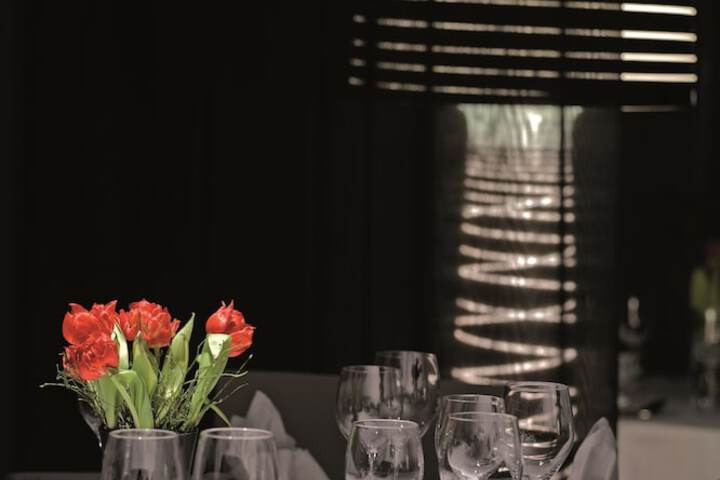 Dining 50 of 70