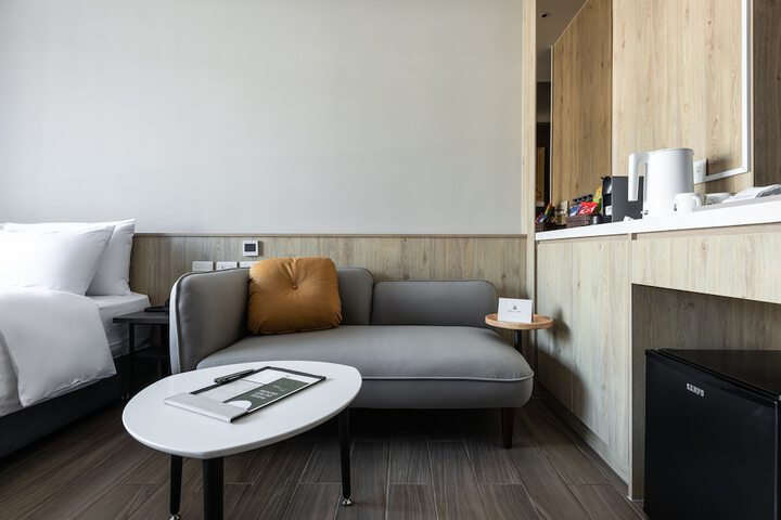 Room 49 of 68