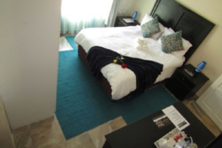 Room 176 of 192