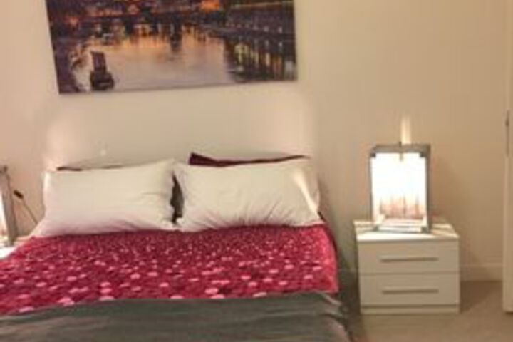 Room 14 of 27