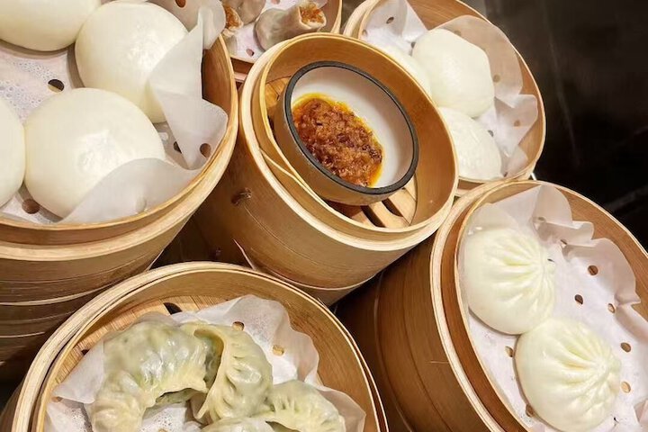Dining 88 of 132