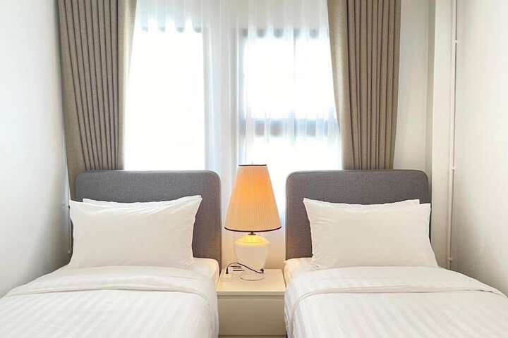 Room 16 of 84