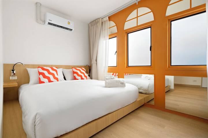 Room 20 of 65