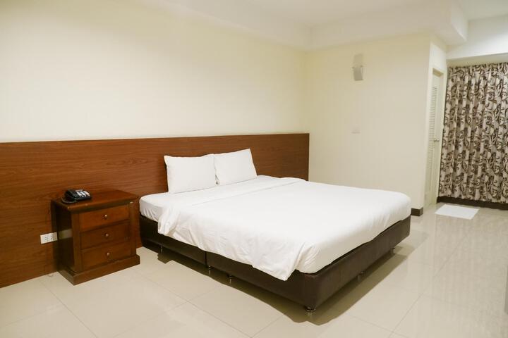 Room 31 of 67