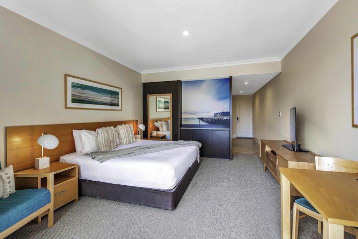 Room 10 of 95