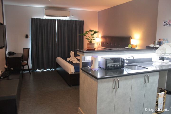 Room 8 of 62