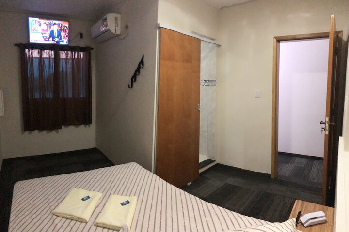 Room 4 of 29