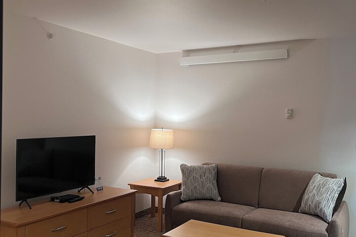 Room 44 of 69