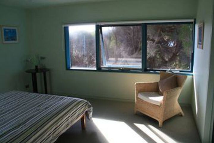 Room 1 of 11