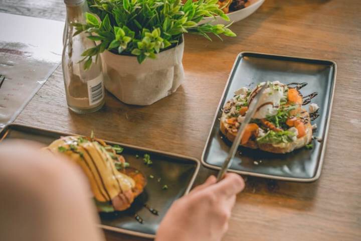 Breakfast/Coffee Service 26 of 39