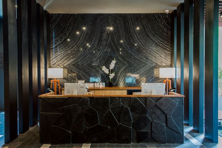 Hotel Lobby
