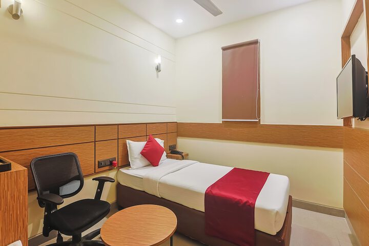 Room 42 of 70