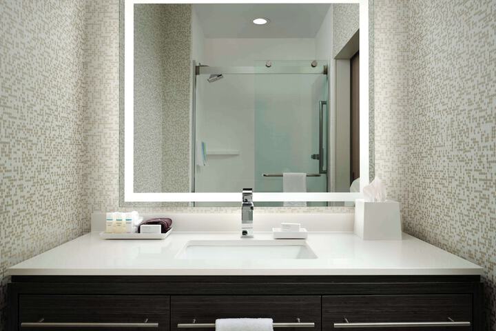 Bathroom shower