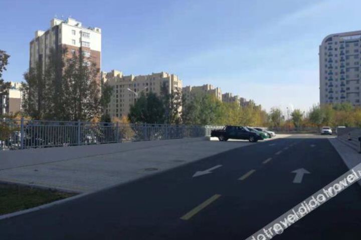 Chifeng Long Du Hotel