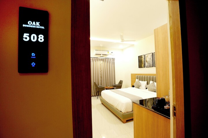 Room 4 of 41