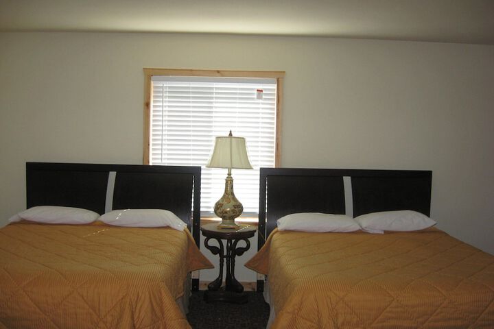 Room 6 of 29