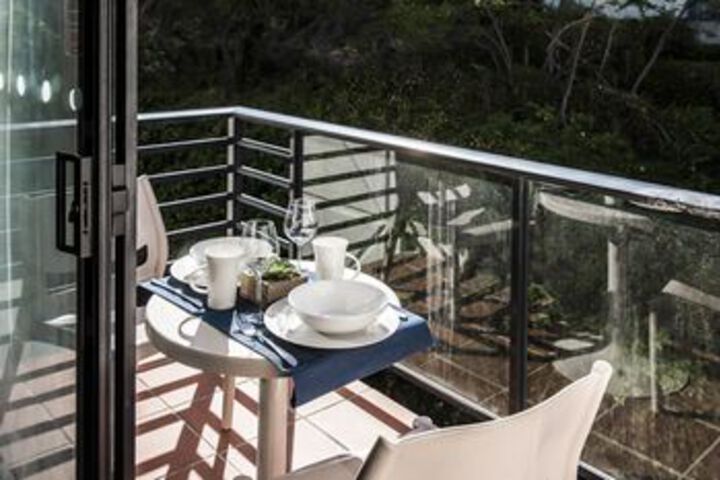 Terrace/Patio 3 of 208