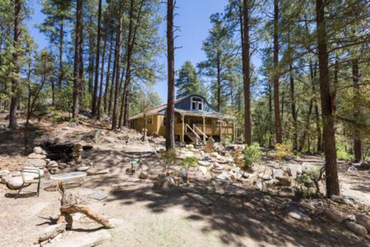 Crown King Bunkhouse in Crown King, AZ