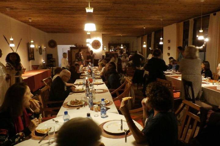 Dining 33 of 83