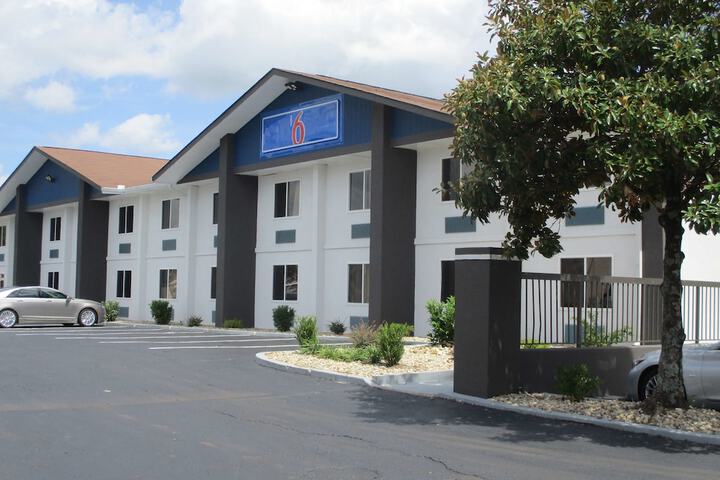 Motel 6 Chattanooga, TN - Airport Chattanooga | Bookonline.com