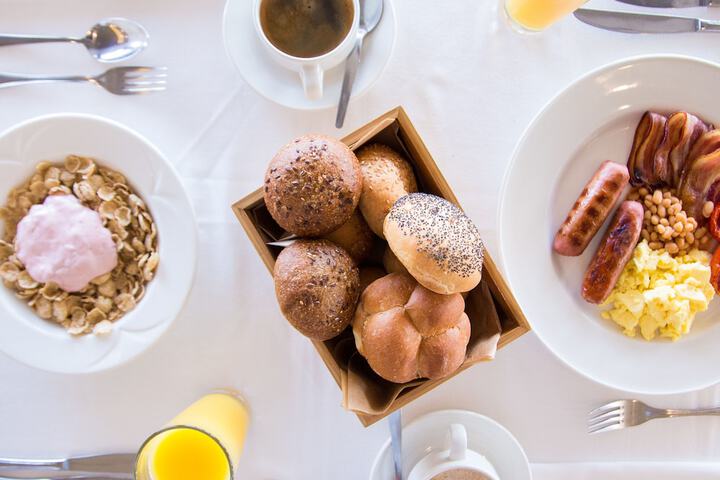 Breakfast/Coffee Service 66 of 82