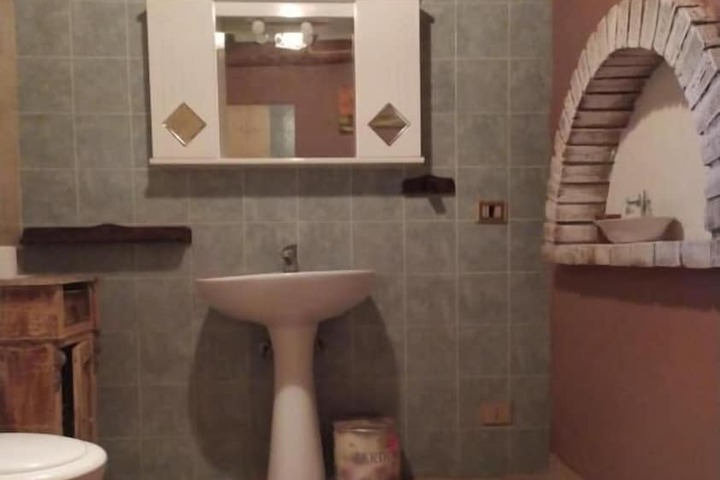 Room 36 of 69