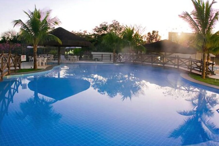 Hotel Pool