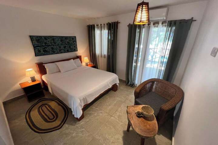 Room 2 of 41