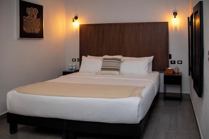 Room 32 of 75