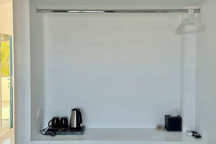 Room 8 of 53