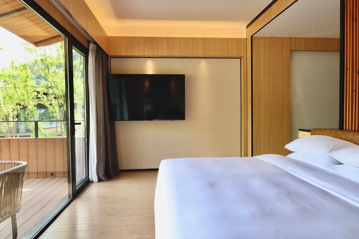 Room 29 of 176