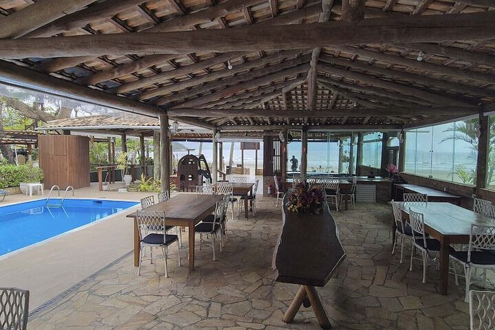 Pool 22 of 40