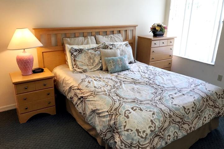 Room 4 of 22