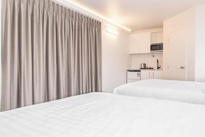 Room 7 of 22