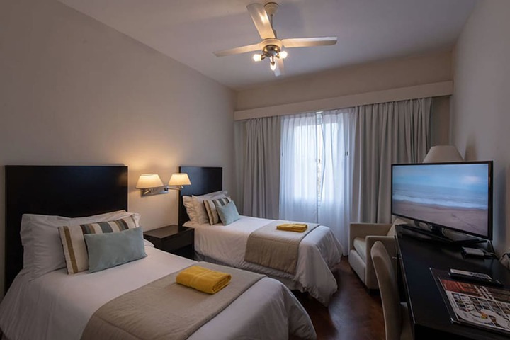 Room 16 of 54