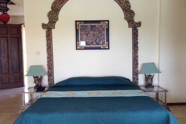 Room 3 of 57