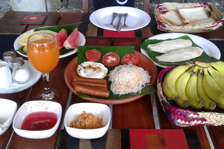 Dining 57 of 67