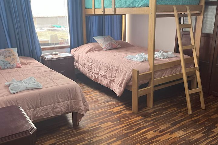 Room 44 of 178