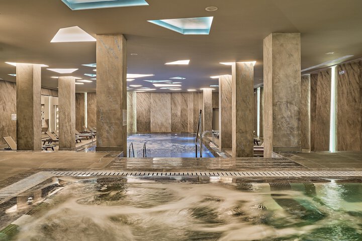 Spa 53 of 107