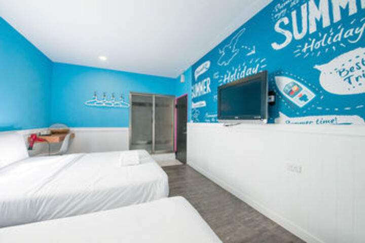 Room 34 of 39