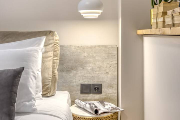 Room 59 of 221