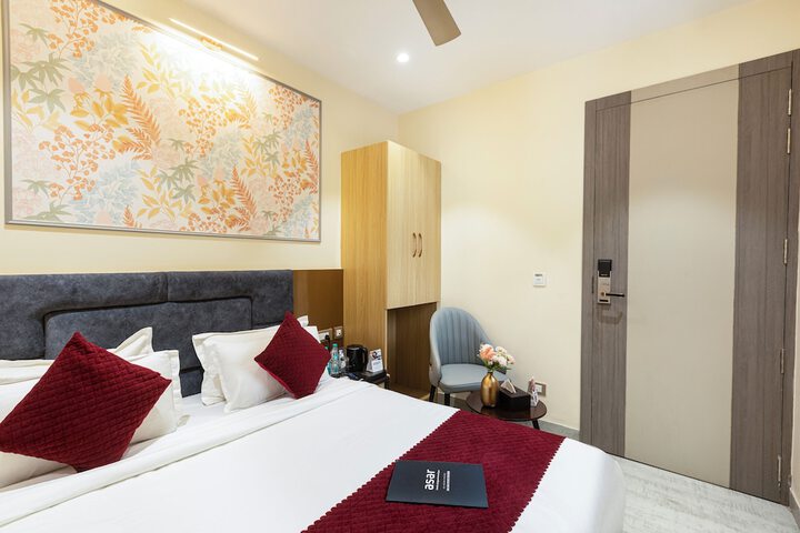Room 3 of 42