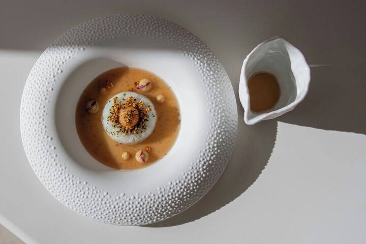 Dining 228 of 324