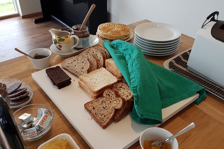 Breakfast/Coffee Service 15 of 32