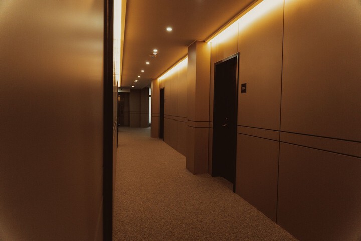 Room 18 of 35