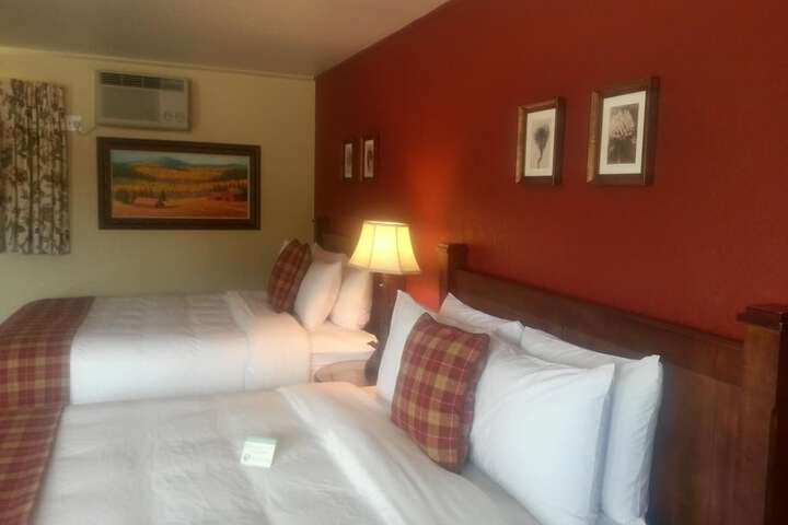 Room 10 of 60