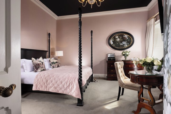 Room 15 of 45